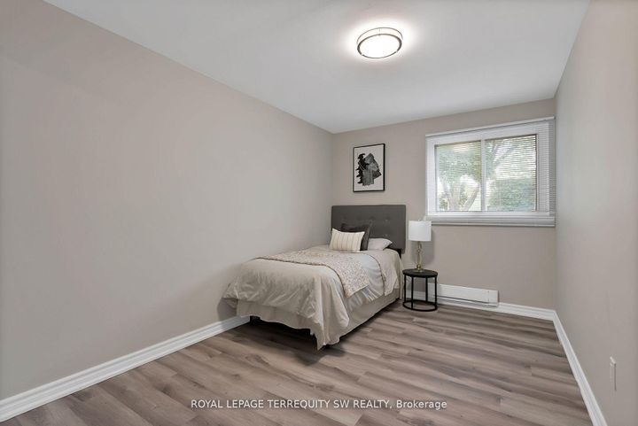 Photo 17 at 158 Woody Vine Way, Bayview Village, Toronto