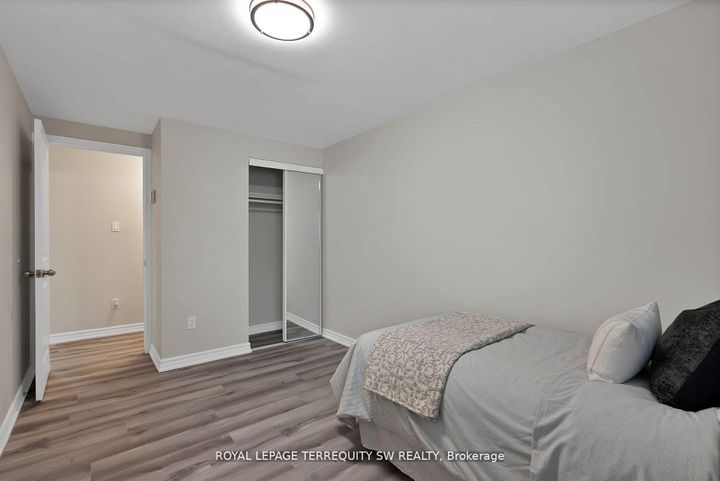 Photo 18 at 158 Woody Vine Way, Bayview Village, Toronto