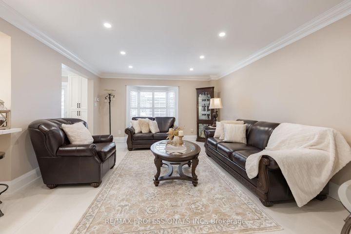 Photo 14 at 99 Desert Sand Drive, Wellington, Brampton