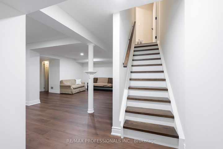 Photo 27 at 99 Desert Sand Drive, Wellington, Brampton