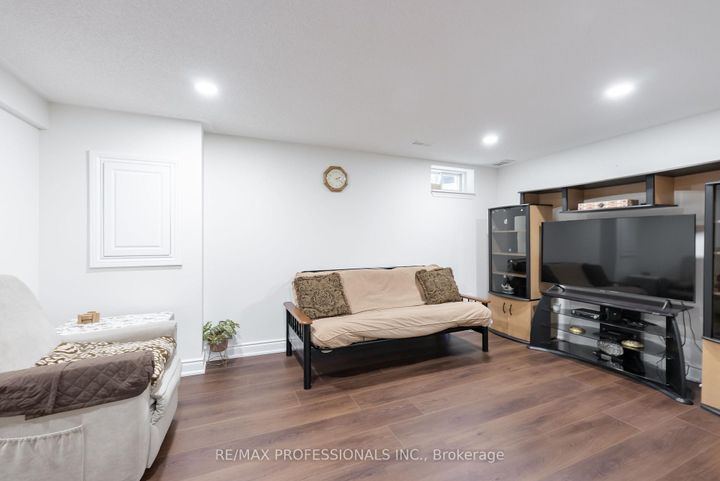 Photo 29 at 99 Desert Sand Drive, Wellington, Brampton