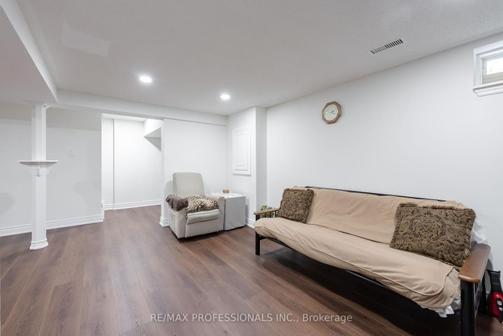 Photo 31 at 99 Desert Sand Drive, Wellington, Brampton