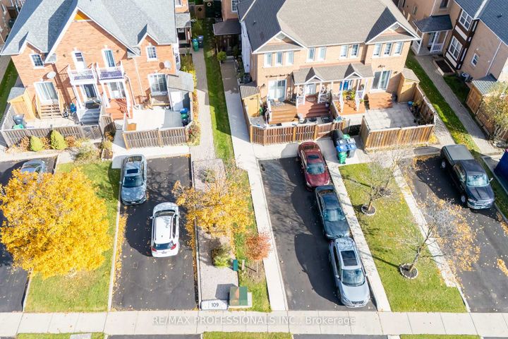 Photo 41 at 99 Desert Sand Drive, Wellington, Brampton