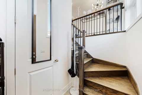 Photo 16 at 22 Crestridge Drive, Patterson, Vaughan