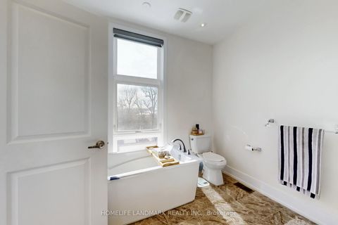 Photo 20 at 22 Crestridge Drive, Patterson, Vaughan