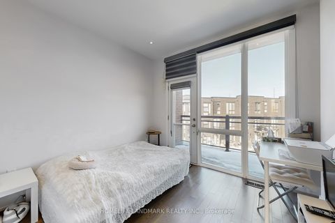 Photo 21 at 22 Crestridge Drive, Patterson, Vaughan