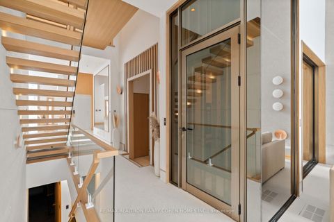 Photo 11 at 210 Glenayr Road, Forest Hill South, Toronto