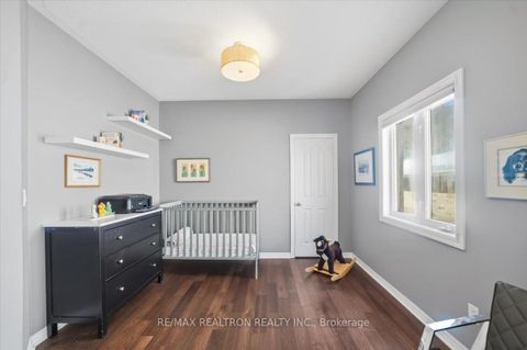 Photo 19 at 28 Headwater Crescent, Oak Ridges Lake Wilcox, Richmond Hill