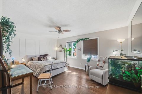 Photo 23 at 28 Headwater Crescent, Oak Ridges Lake Wilcox, Richmond Hill