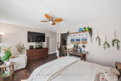 Photo 24 at 28 Headwater Crescent, Oak Ridges Lake Wilcox, Richmond Hill