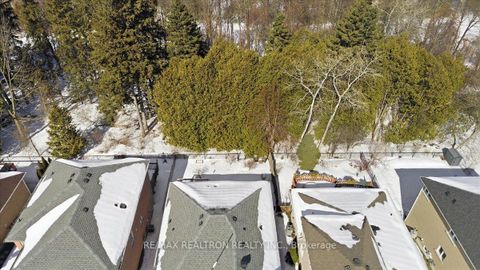 Photo 38 at 28 Headwater Crescent, Oak Ridges Lake Wilcox, Richmond Hill