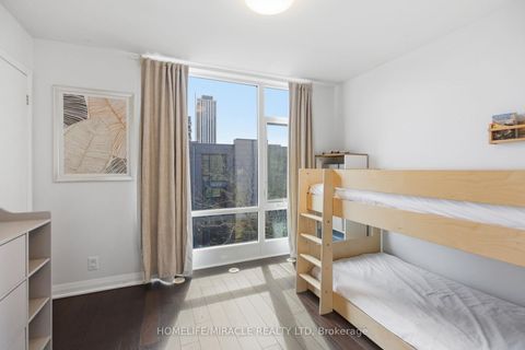 Photo 16 at 41 - 23 Valhalla Inn Road, City Centre West, Toronto