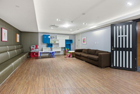 Photo 24 at 41 - 23 Valhalla Inn Road, City Centre West, Toronto