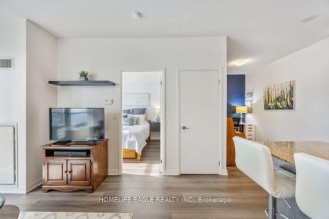 Photo 10 at 606 - 500 Sherbourne Street, North St. James Town, Toronto