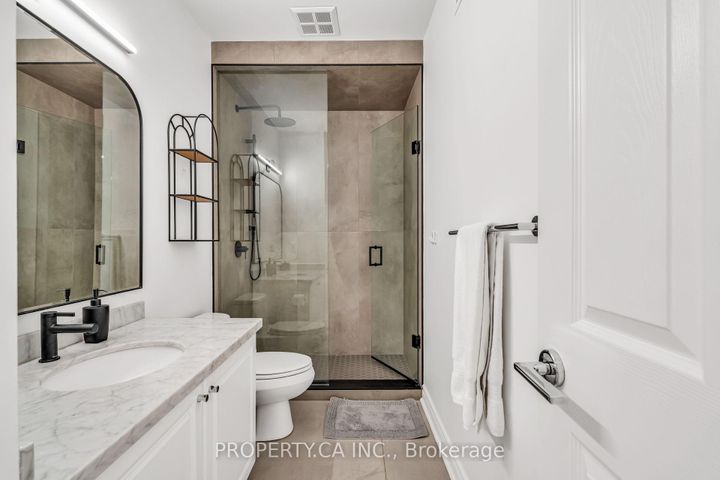 Photo 10 at 50 Stanley Terrace, Niagara, Toronto