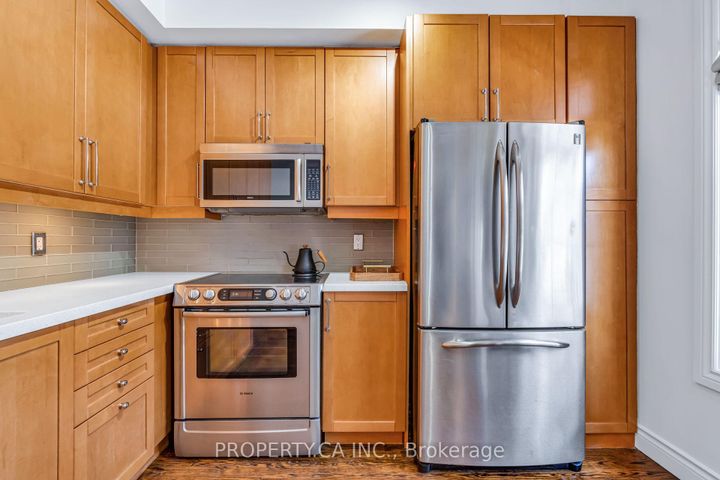 Photo 19 at 50 Stanley Terrace, Niagara, Toronto