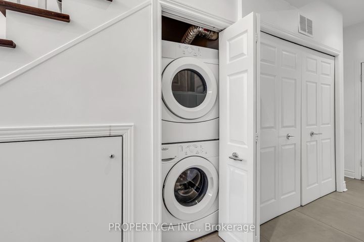 Photo 28 at 50 Stanley Terrace, Niagara, Toronto