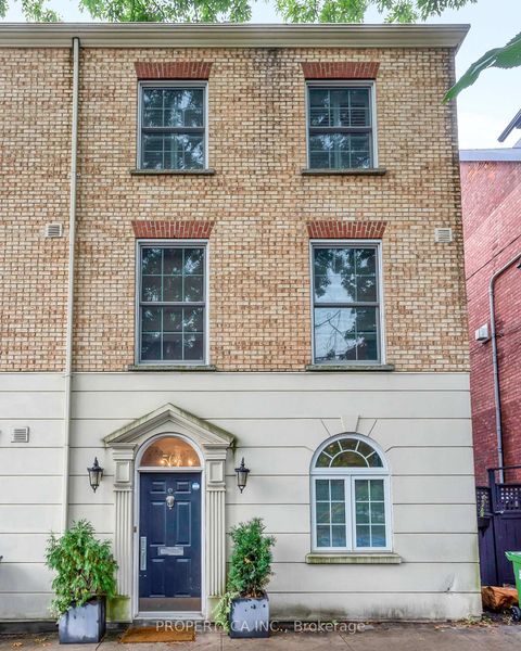 Photo 2 at 50 Stanley Terrace, Niagara, Toronto