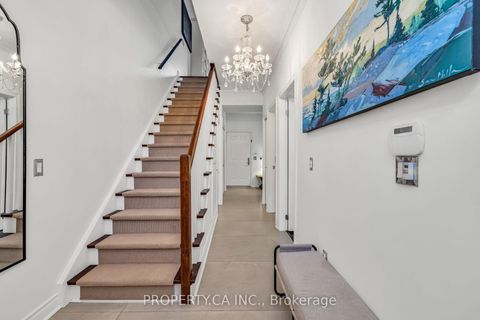 Photo 3 at 50 Stanley Terrace, Niagara, Toronto