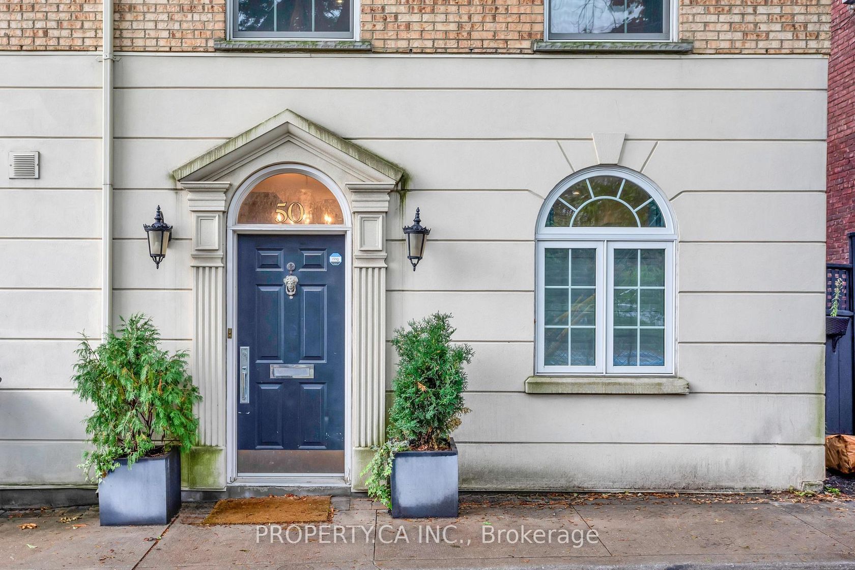 50 Stanley Terrace, Niagara, Toronto by Loree Meneguzzi Real Estate 50 Stanley Terrace, Niagara, Toronto