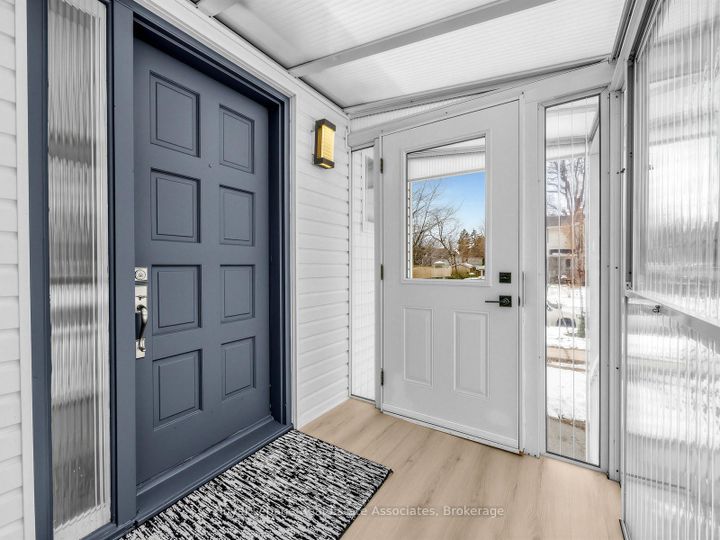 Photo 2 at 96 Angelene Street, Mineola, Mississauga