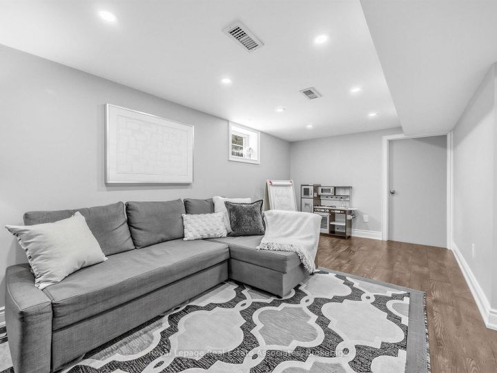 Photo 21 at 96 Angelene Street, Mineola, Mississauga