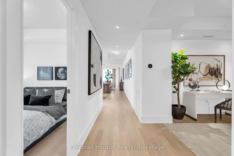 Photo 6 at 610 - 455 Wellington Street W, Waterfront Communities C1, Toronto