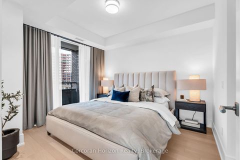 Photo 18 at 610 - 455 Wellington Street W, Waterfront Communities C1, Toronto