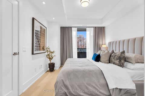 Photo 19 at 610 - 455 Wellington Street W, Waterfront Communities C1, Toronto