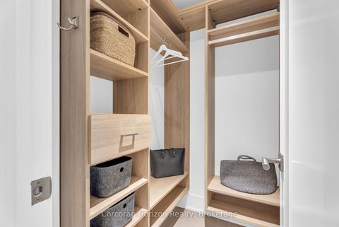 Photo 25 at 610 - 455 Wellington Street W, Waterfront Communities C1, Toronto