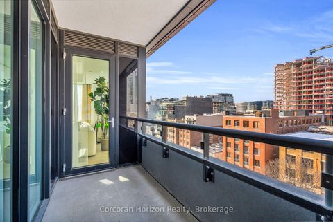 Photo 33 at 610 - 455 Wellington Street W, Waterfront Communities C1, Toronto