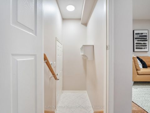 Photo 6 at 76 Orion Avenue, Vellore Village, Vaughan