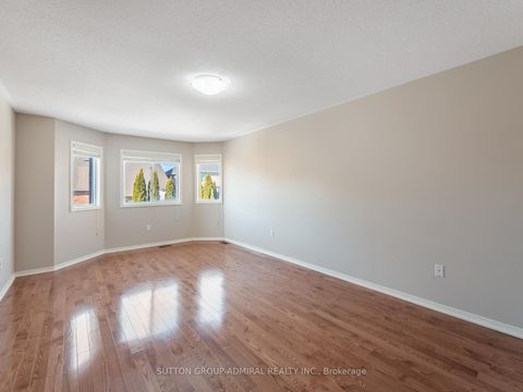 Photo 19 at 76 Orion Avenue, Vellore Village, Vaughan