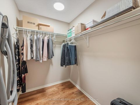 Photo 20 at 76 Orion Avenue, Vellore Village, Vaughan