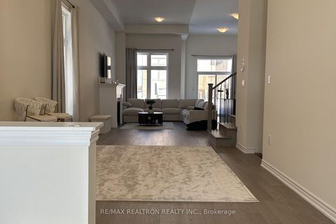 Photo 3 at 1136 Wilmington Avenue, Kedron, Oshawa