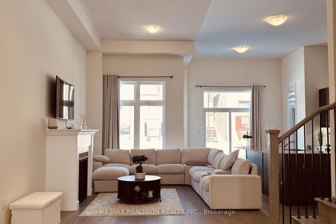 Photo 5 at 1136 Wilmington Avenue, Kedron, Oshawa