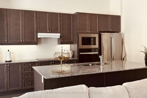 Photo 6 at 1136 Wilmington Avenue, Kedron, Oshawa