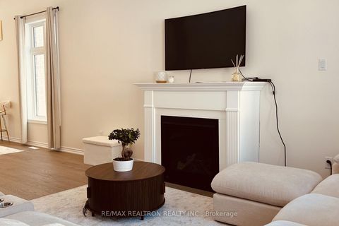 Photo 9 at 1136 Wilmington Avenue, Kedron, Oshawa