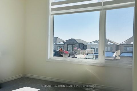 Photo 15 at 1136 Wilmington Avenue, Kedron, Oshawa