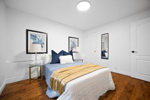 Photo 26 at 118 Anndale Drive, Willowdale East, Toronto