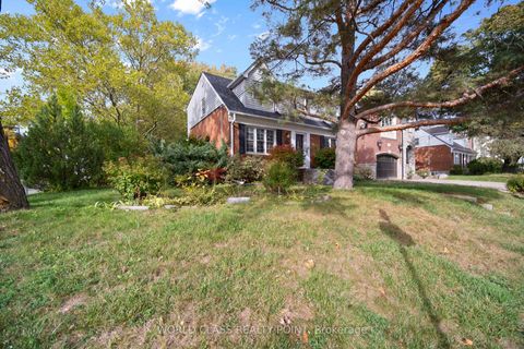 Photo 32 at 118 Anndale Drive, Willowdale East, Toronto