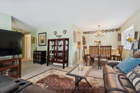 Photo 9 at 35 Hawthorne Drive, Rural Innisfil, Innisfil