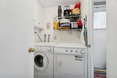 Photo 18 at 35 Hawthorne Drive, Rural Innisfil, Innisfil