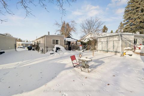 Photo 35 at 35 Hawthorne Drive, Rural Innisfil, Innisfil