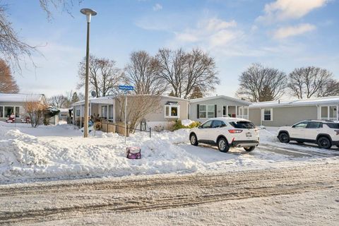 Photo 41 at 35 Hawthorne Drive, Rural Innisfil, Innisfil