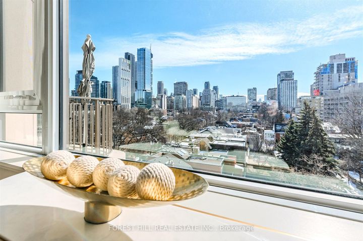 Photo 16 at 602 - 128 Hazelton Avenue, Annex, Toronto