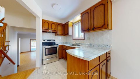 Photo 12 at 87 Pindar Crescent, Pleasant View, Toronto