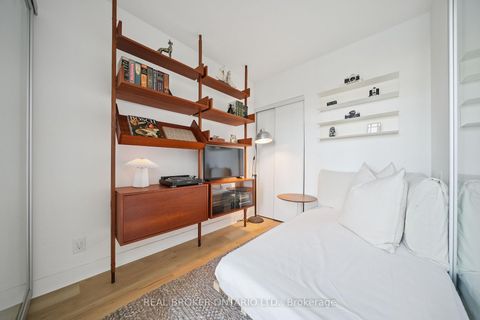 Photo 9 at 714 - 5 Hanna Avenue, Niagara, Toronto