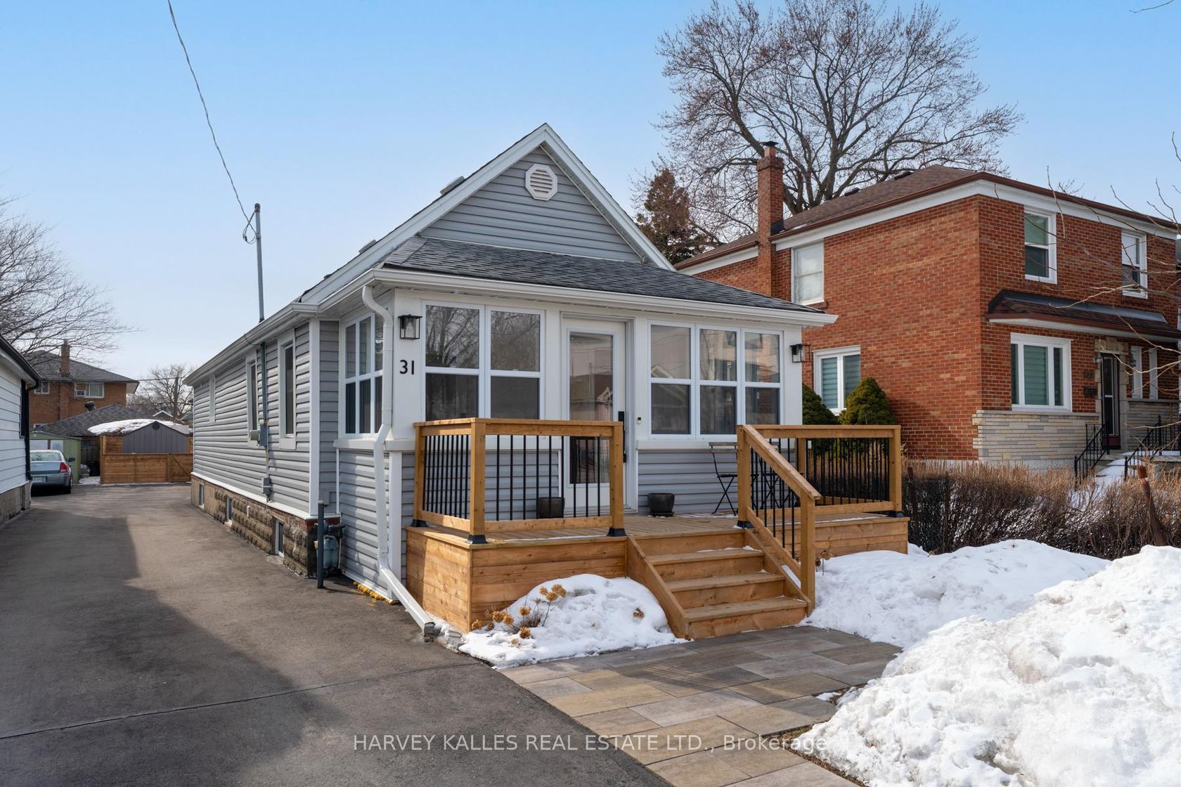 31 Elder Avenue, Long Branch, Toronto photo number 2