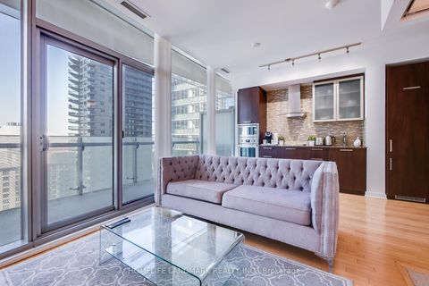 Photo 7 at 1807 - 14 York Street, Waterfront Communities C1, Toronto